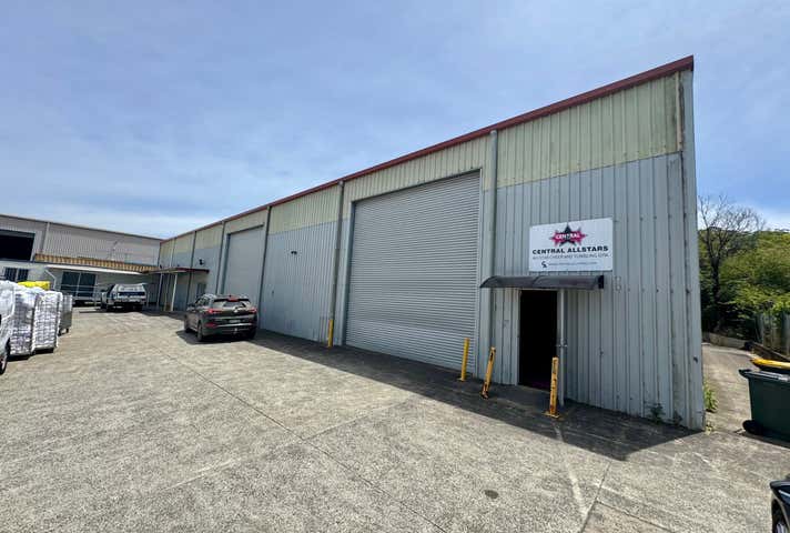 Unit 2, 9 Bowen Crescent West Gosford NSW 2250 - Image 1