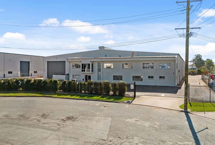 32 Duntroon Street Brendale QLD 4500 - Image 8