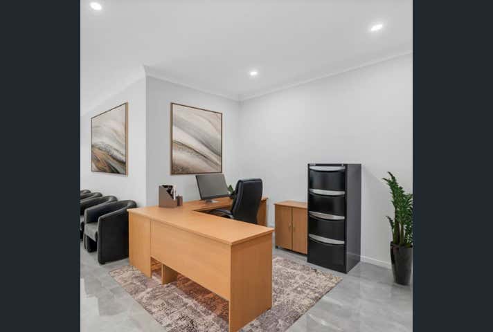 Lot 31 & 32, 21-25 Lake Street Cairns City QLD 4870 - Image 2