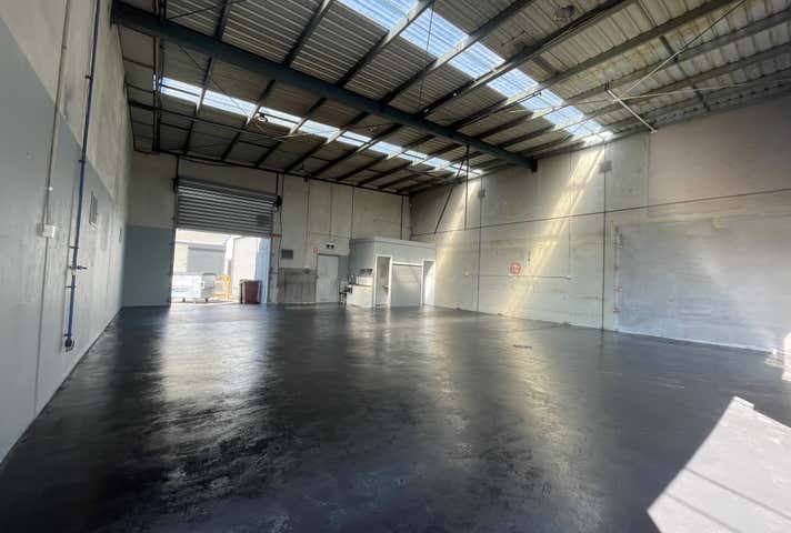 1/25 Amay Crescent Ferntree Gully VIC 3156 - Image 4