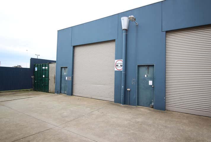 8/25-27 Progress Street Mornington VIC 3931 - Image 3