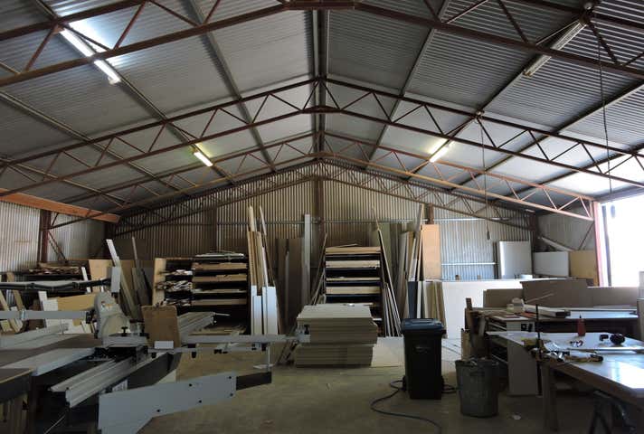 120 Maurice Road Murray Bridge East SA 5253 - Image 7