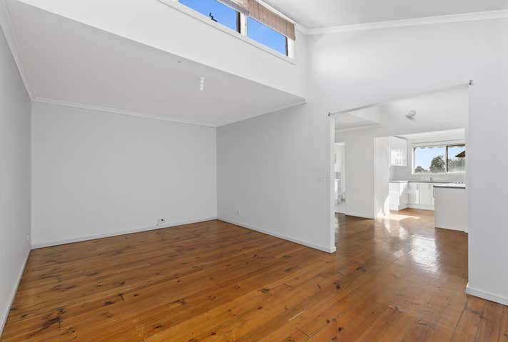 11 Cranbourne Place Cranbourne VIC 3977 - Image 9