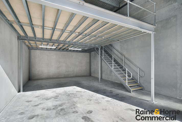 215/24 Bluebell Street Belmont NSW 2280 - Image 1