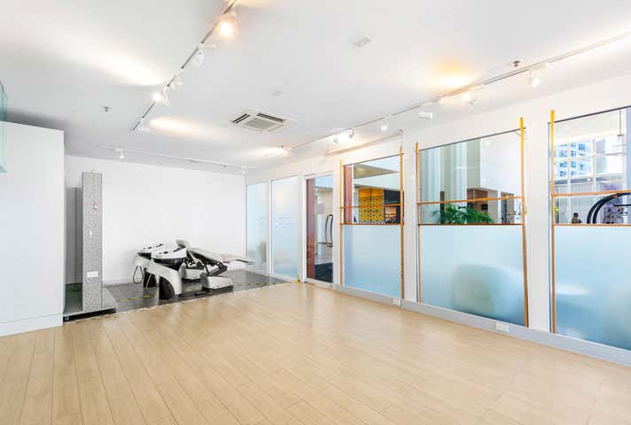 31 Hamilton Avenue Surfers Paradise QLD 4217 - Image 4