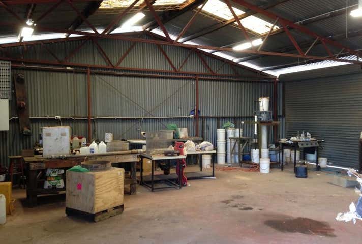 41 Owen Road Kelmscott WA 6111 - Image 4