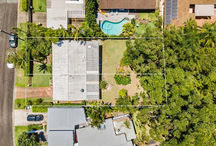 3 Delorme Street Noosa Heads QLD 4567 - Image 1
