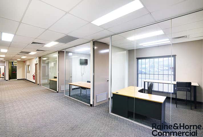 1 McDonald Cres Bassendean WA 6054 - Image 7