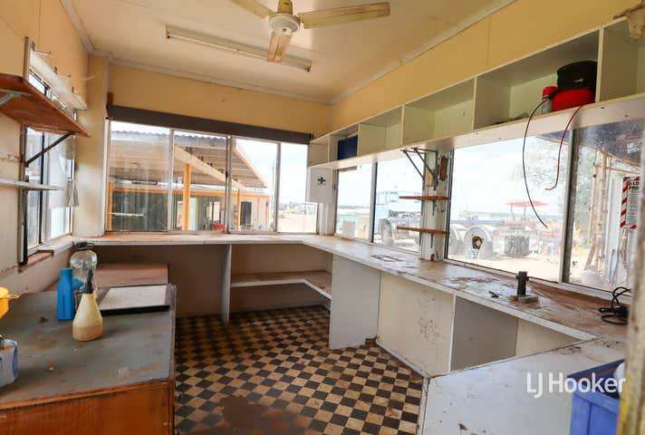 2 Fleming Drive Roma QLD 4455 - Image 16