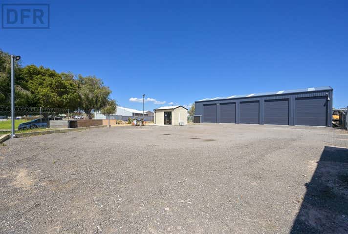 2 Dalloway Road Port Kennedy WA 6172 - Image 9