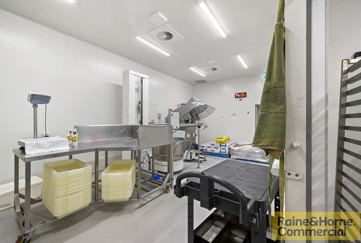 1&2, 2 Belconnen Crescent Brendale QLD 4500 - Image 10