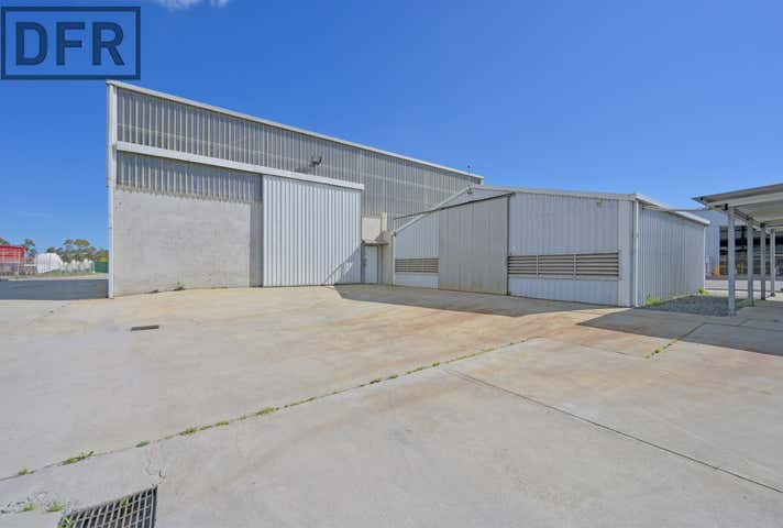 2/30 Ocean Street Kwinana Beach WA 6167 - Image 13