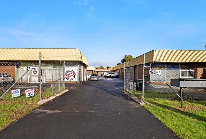 2/173 Bank Street East Victoria Park WA 6101 - Image 1