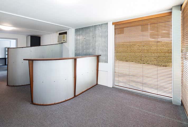8/49 Butterfield Street Herston QLD 4006 - Image 2