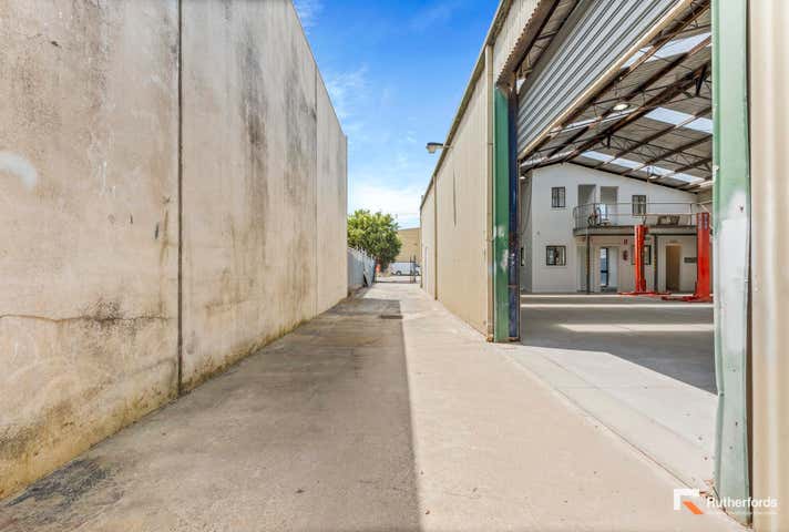 57 Cromer Avenue Sunshine North VIC 3020 - Image 9