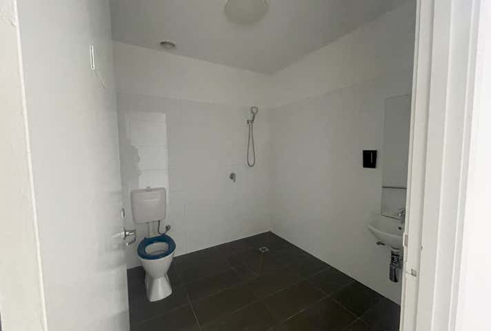 4 Stelvio Close Lynbrook VIC 3975 - Image 8