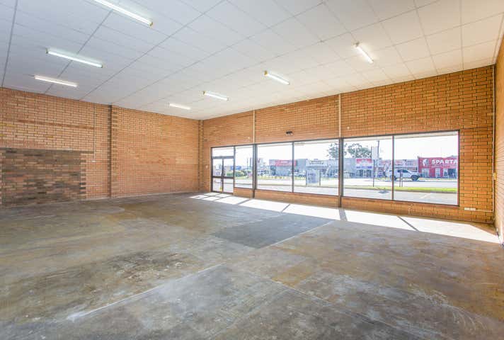 Unit 2, 16 Prindiville Dr Wangara WA 6065 - Image 14