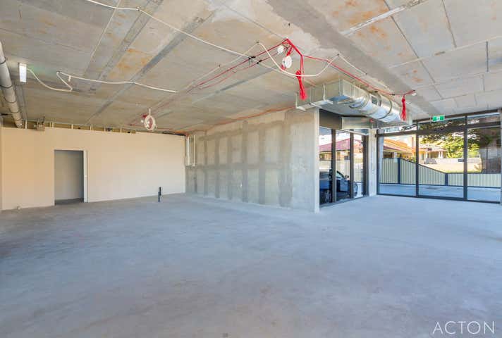 2/18 Brighton Road Scarborough WA 6019 - Image 4