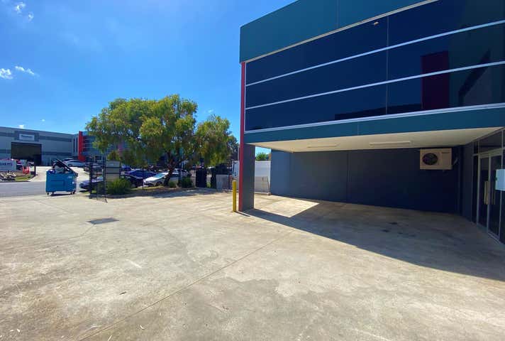 62A Yellowbox Drive Craigieburn VIC 3064 - Image 2