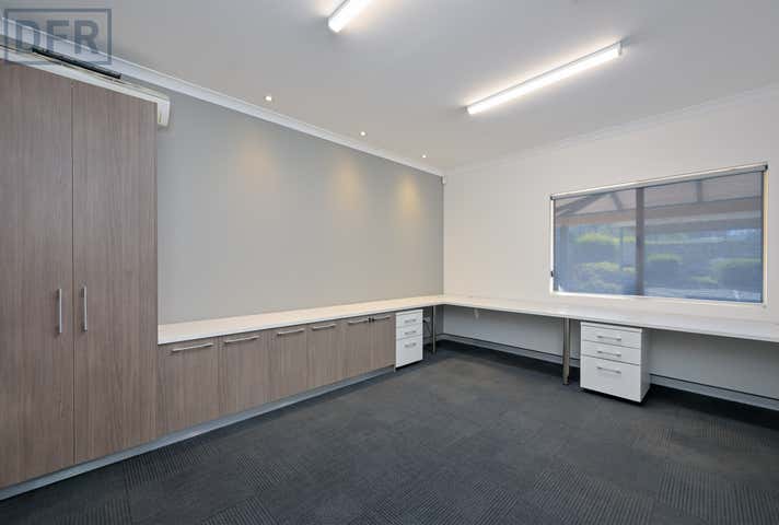 11 Winchester Road Bibra Lake WA 6163 - Image 9