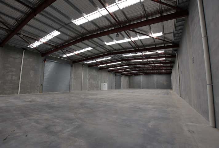 11 SUPREME LOOP Gnangara WA 6077 - Image 15