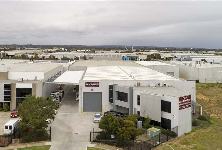 21 Capital Place Carrum Downs VIC 3201 - Image 1