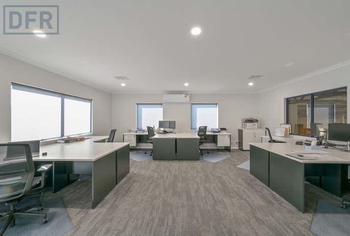 33 Morgan Street Rockingham WA 6168 - Image 31