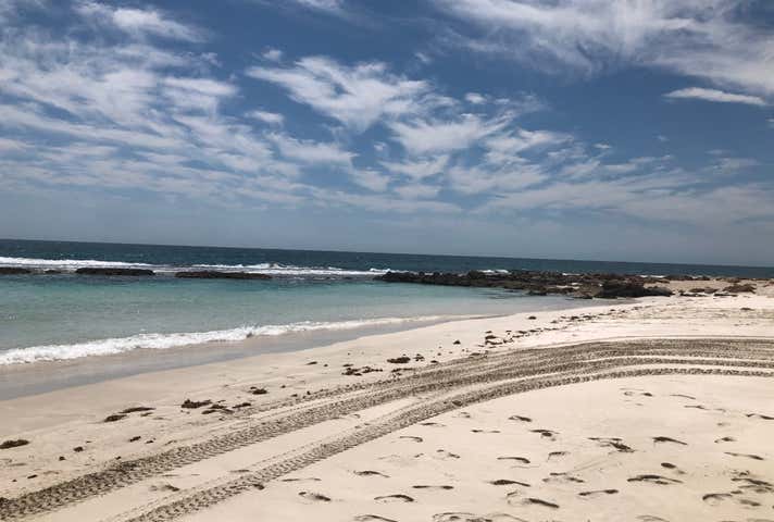 45 Banksia Drive Coral Bay WA 6701 - Image 5