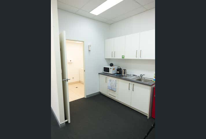 2/15-17  Warby Street Campbelltown NSW 2560 - Image 10