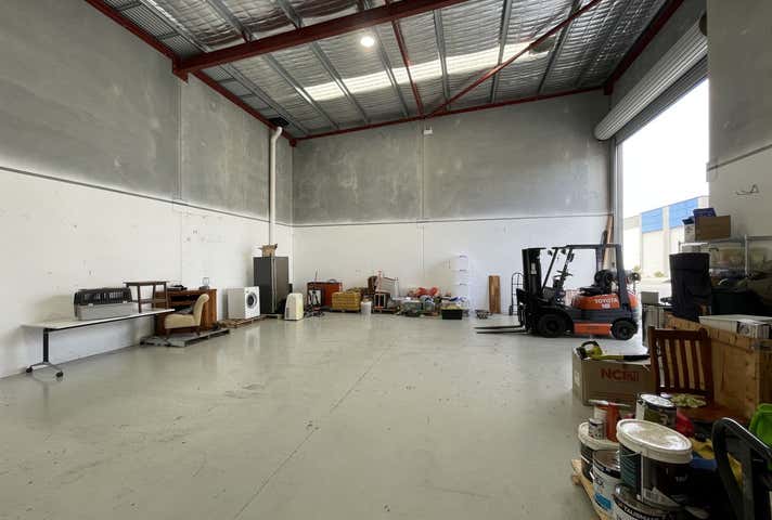 Unit 1, 10 Lithic Way Wangara WA 6065 - Image 8