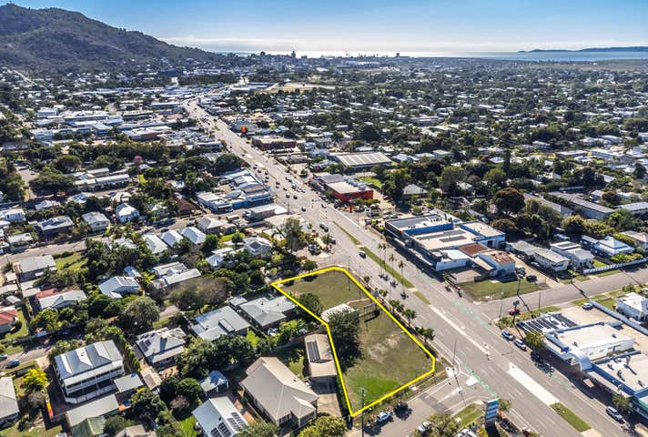 177 Charters Towers Road Hyde Park QLD 4812 - Image 3