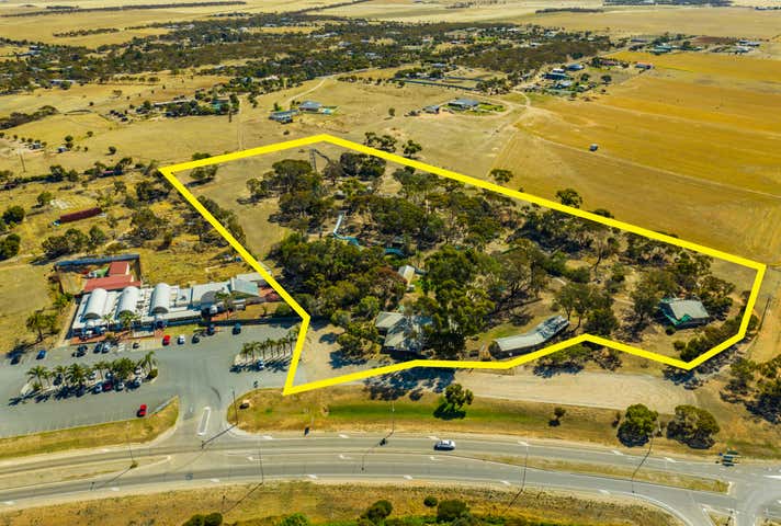 398 Jervois Road Murray Bridge SA 5253 - Image 3