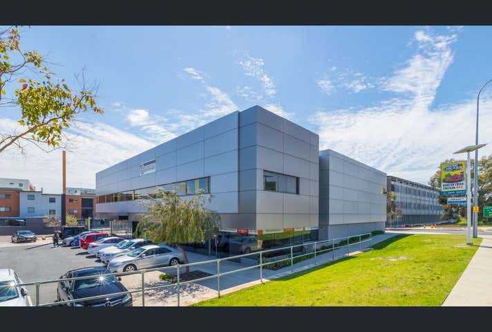 E8, 817 Beeliar Drive Cockburn Central WA 6164 - Image 1