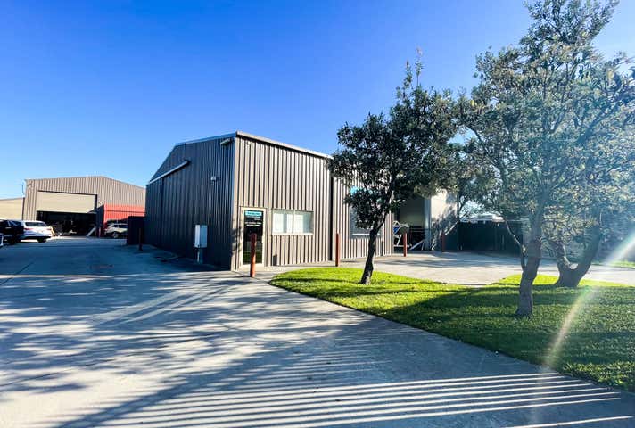 1, 1a & 2/6 Jennings Court Rosebud VIC 3939 - Image 4