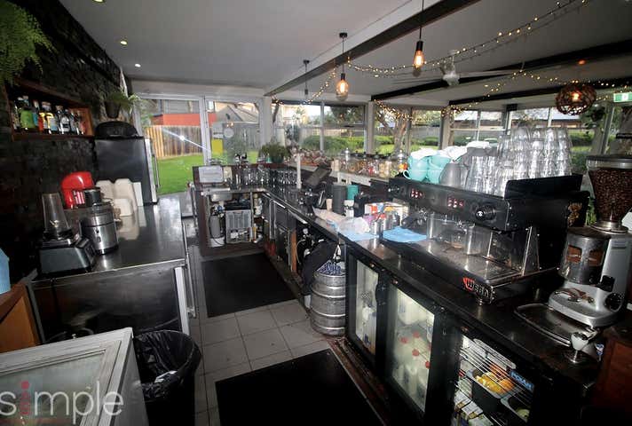 2/11 Hall Mark Road Mordialloc VIC 3195 - Image 11