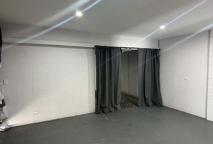 Shop 1, 130 Brisbane Road Labrador QLD 4215 - Image 6