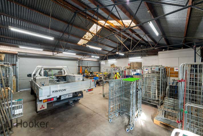 13 Bradpole Road Edinburgh North SA 5113 - Image 11