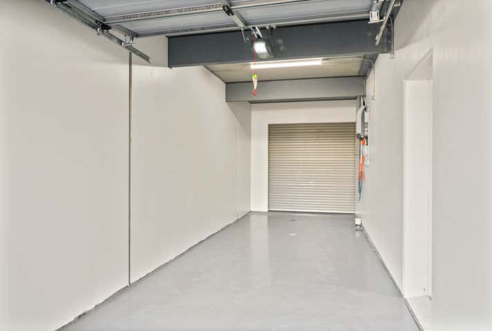 9 Saltfleet Street Port Noarlunga SA 5167 - Image 12