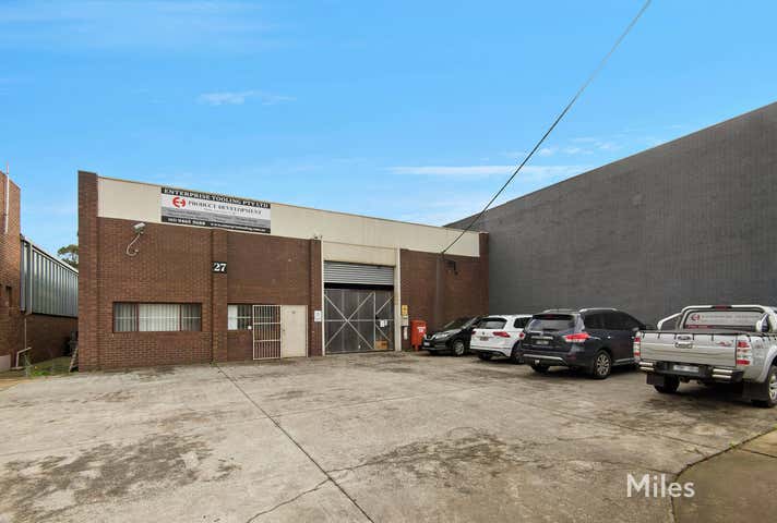 27 Strong Avenue Thomastown VIC 3074 - Image 1