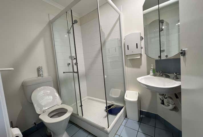 1 & 2/43 Olympic Circuit Southport QLD 4215 - Image 7