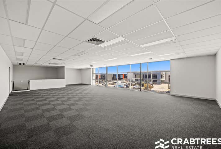 8 Palomo Drive Cranbourne West VIC 3977 - Image 3