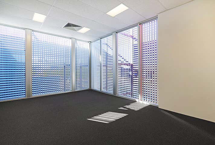 1/7 Mallaig Way Canning Vale WA 6155 - Image 8