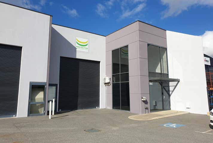 2/15 Meares Way Canning Vale WA 6155 - Image 1