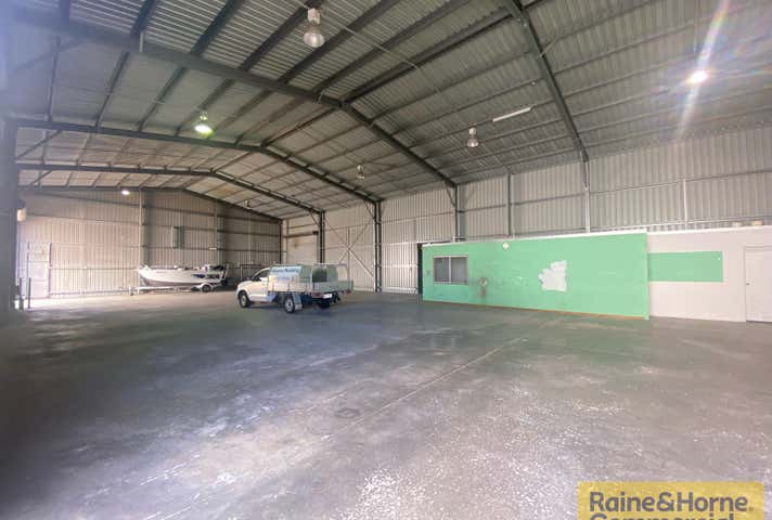 357 MacDonnell Road Clontarf QLD 4019 - Image 6