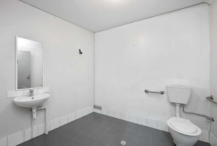 4/10 Gillam Drive Kelmscott WA 6111 - Image 7