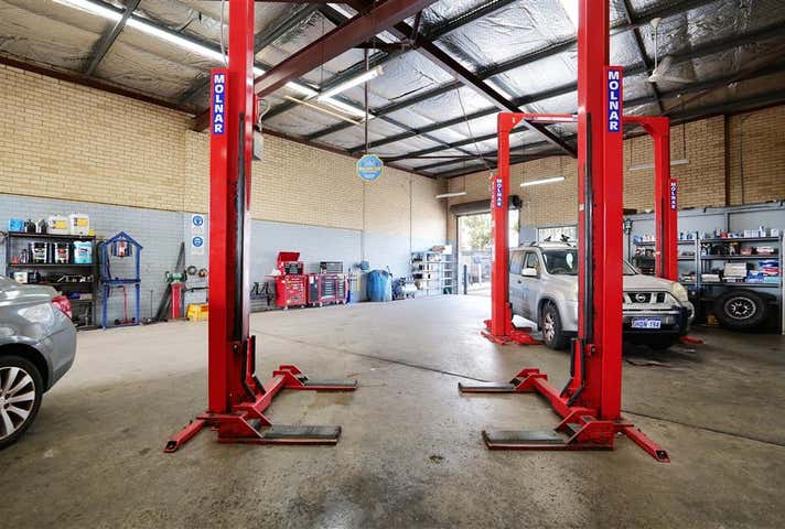 4/11 Prindiville Drive Wangara WA 6065 - Image 11