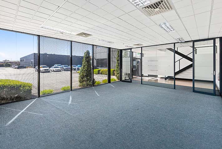 5/100 Station Street Nunawading VIC 3131 - Image 2