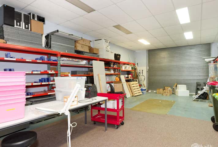 Units 1 & 2, 121 Dixon Road Rockingham WA 6168 - Image 16