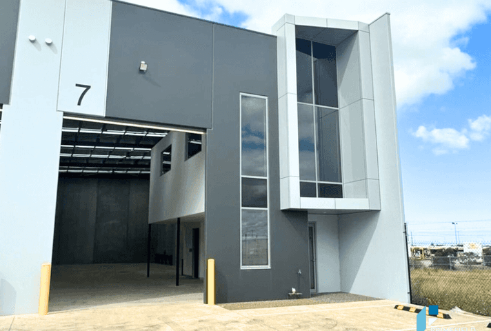 7/13 Bonview Circuit Truganina VIC 3029 - Image 1