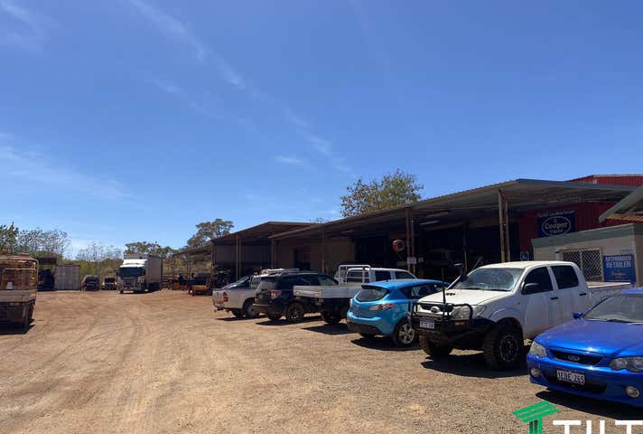 42 & 43 Boonderoo Road Tom Price WA 6751 - Image 9